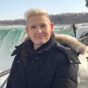 Meet your Posher, Deborah